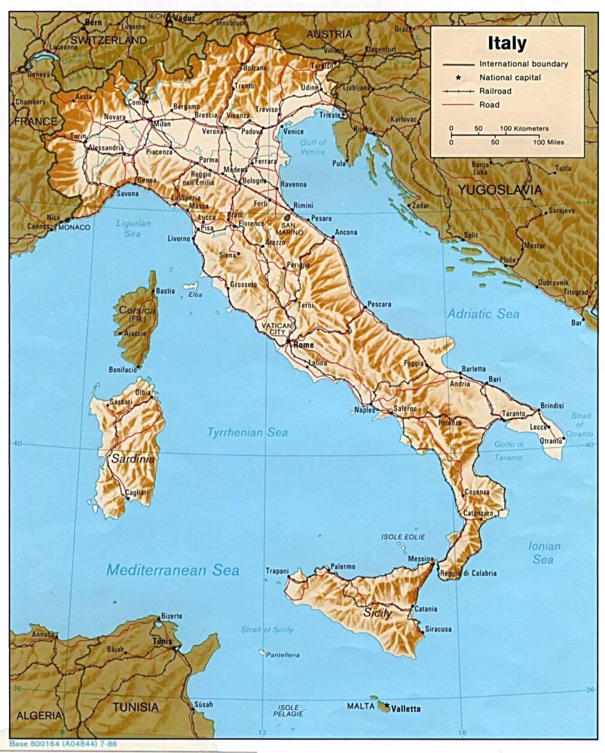 イタリアの地形図 地図のイタリアの地形 南欧諸国 ヨーロッパ