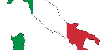 地図のイタリア国旗