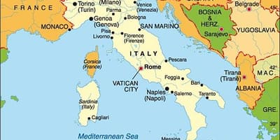 地図のイタリアおよび隣接国
