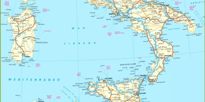 地図のイタリア南